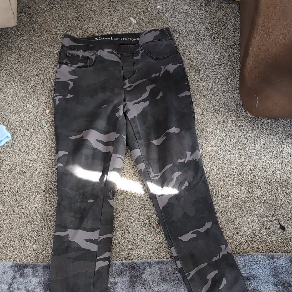 A. Genuine Reflections Camouflage Pants